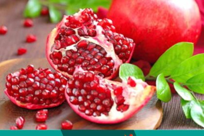 Pomegranate is the best fruit for women